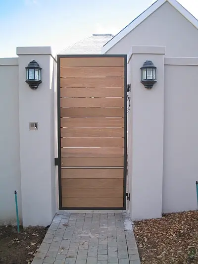 Custom entrance gate in Newlands by Sterianos